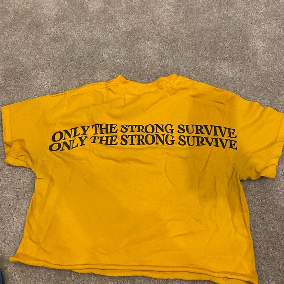 Urban Outfitters yellow crop top, size small - Picture 3 of 3
